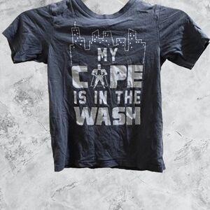 Pre Loved Boys 5T Childrens Place My Cape Is In The Wash Casual Graphic Tshirt